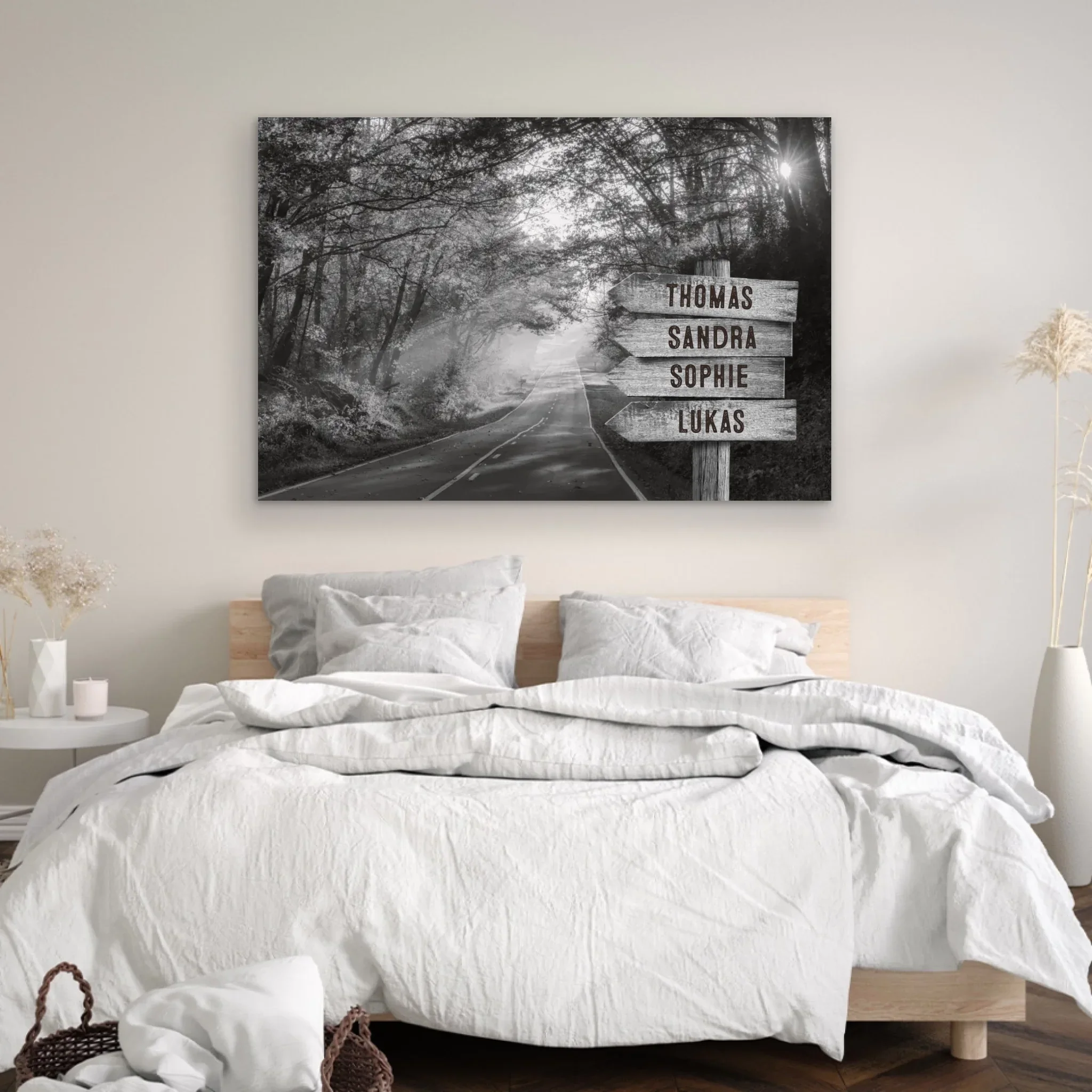 Personalisierte Leinwand "Wegweiser am Waldweg" - Image 4